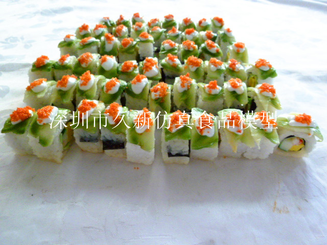 <b>菜模 牛油果園園圈</b>