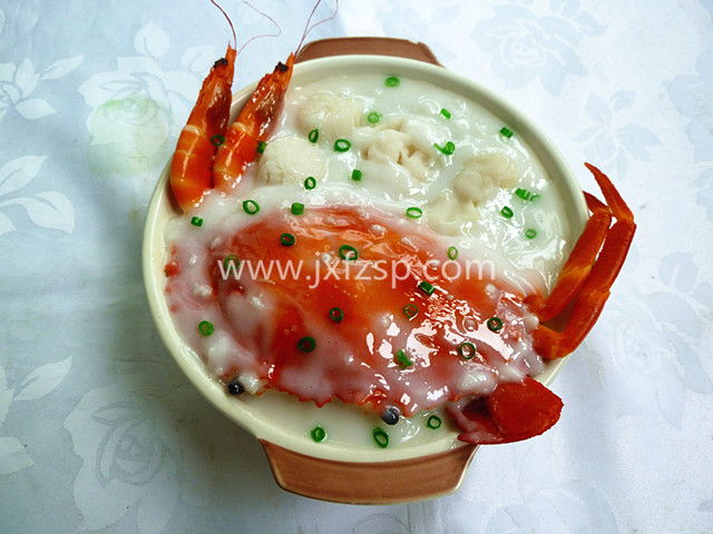 <b>假菜 螃蟹海鮮粥</b>