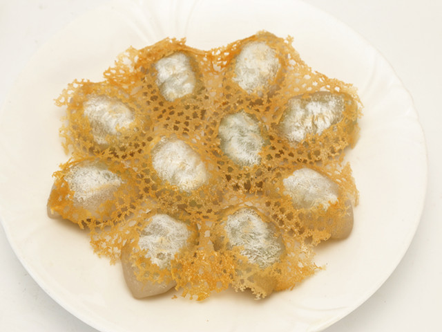 <b>假菜 泰式蜆肉韭菜餃菜模</b>