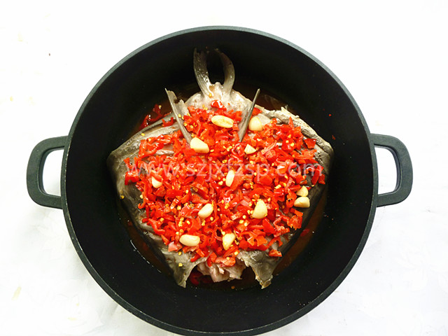 仿真食物 沙鍋剁椒魚頭模型