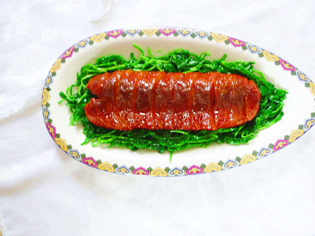 <b>蝦子扒大烏參菜模</b>