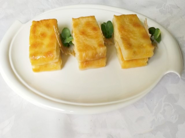 <b>樣品菜 脆皮黃米烙模型</b>