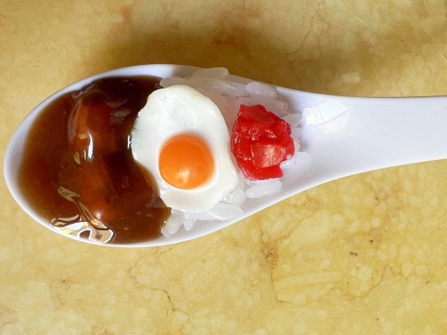 <b>仿真食物潮玩掛件咖哩蛋包飯模型</b>