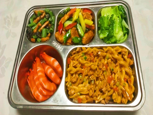 預制菜學生餐食物模型鮮蝦意面模型